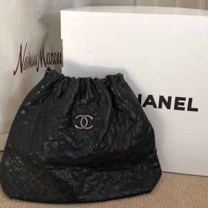 CHANEL GRAND SHOPPING ELASTIC HOBO NOIR